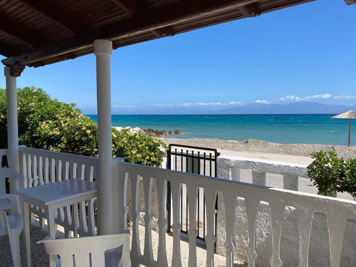 Alexia'S Beach House Káto Ássos Eksteriør billede
