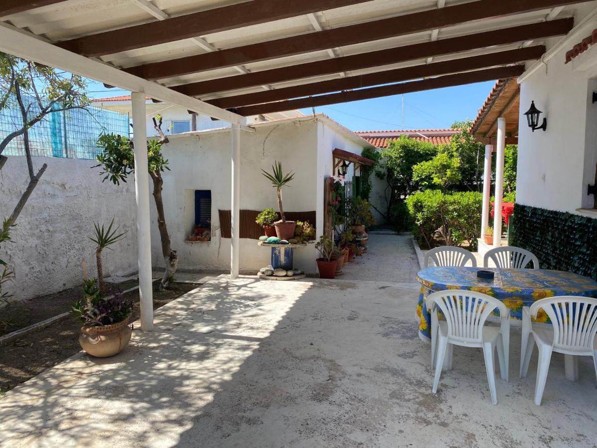 Alexia'S Beach House Káto Ássos Eksteriør billede